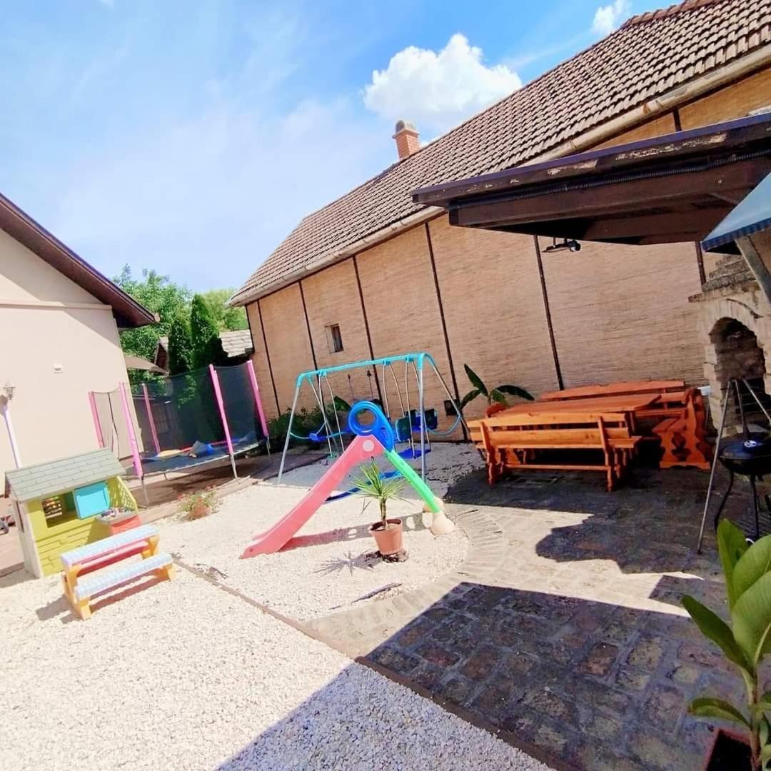 מאקו R.Gold Apartman מראה חיצוני תמונה